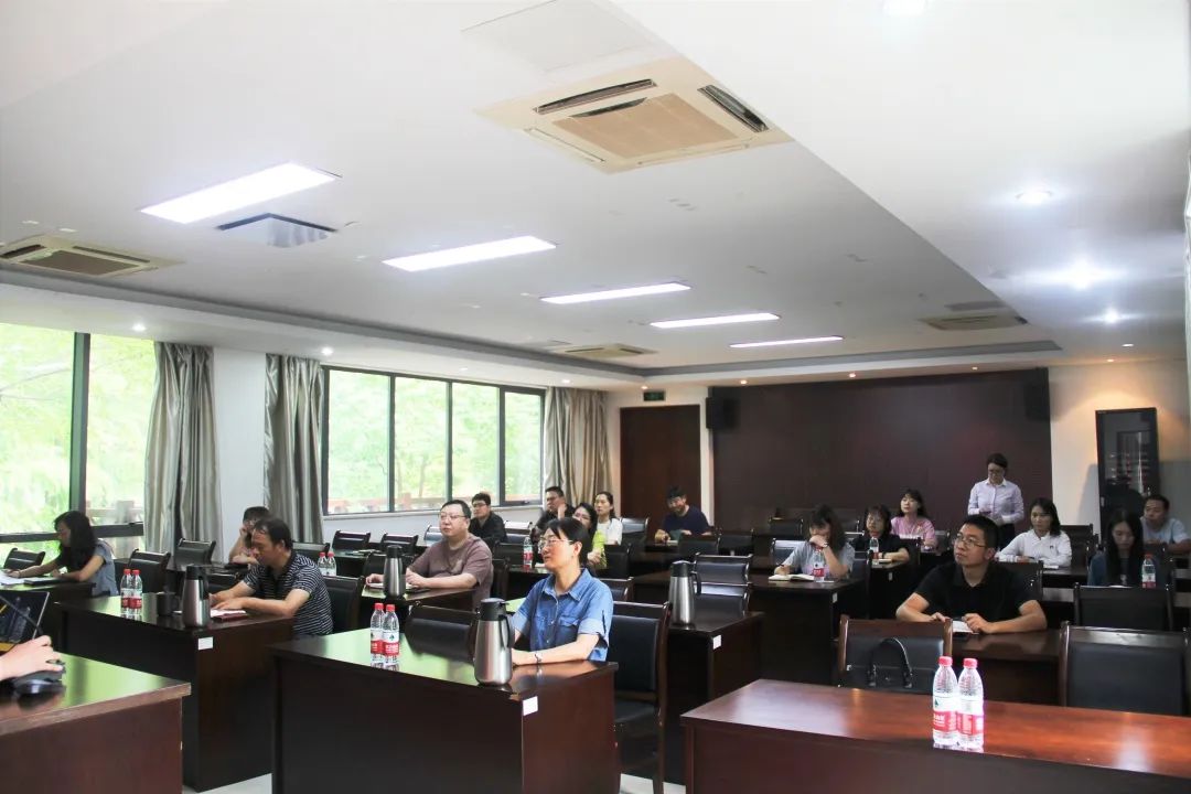 ff8b047c6218889792138caf4c5d6efd 2.jpg